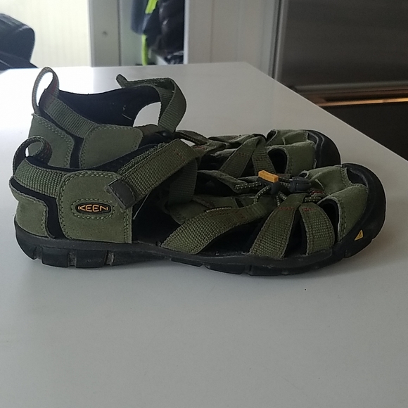 Keen water shoe - Picture 2 of 4